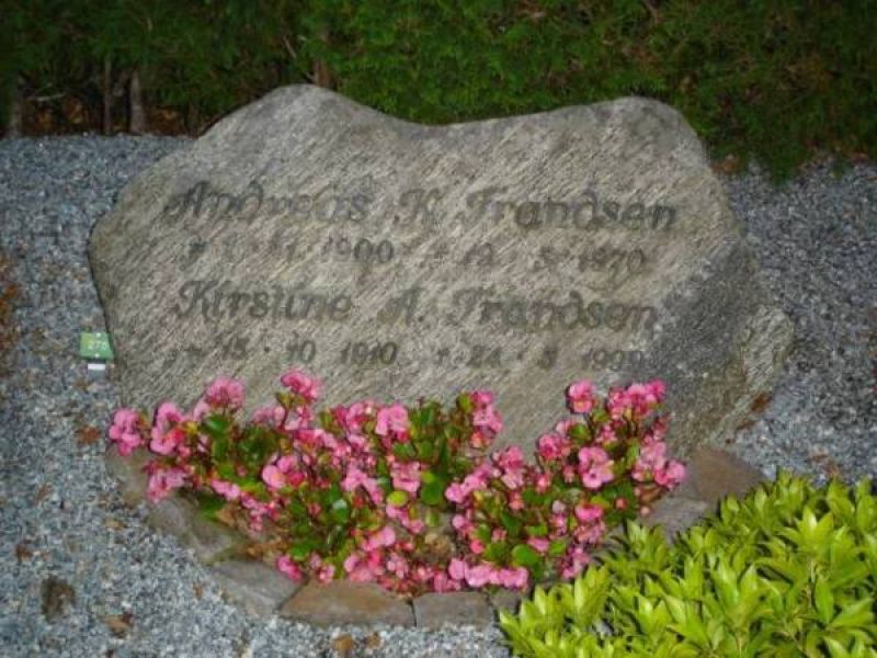 Kirstine A. Frandsen .jpg